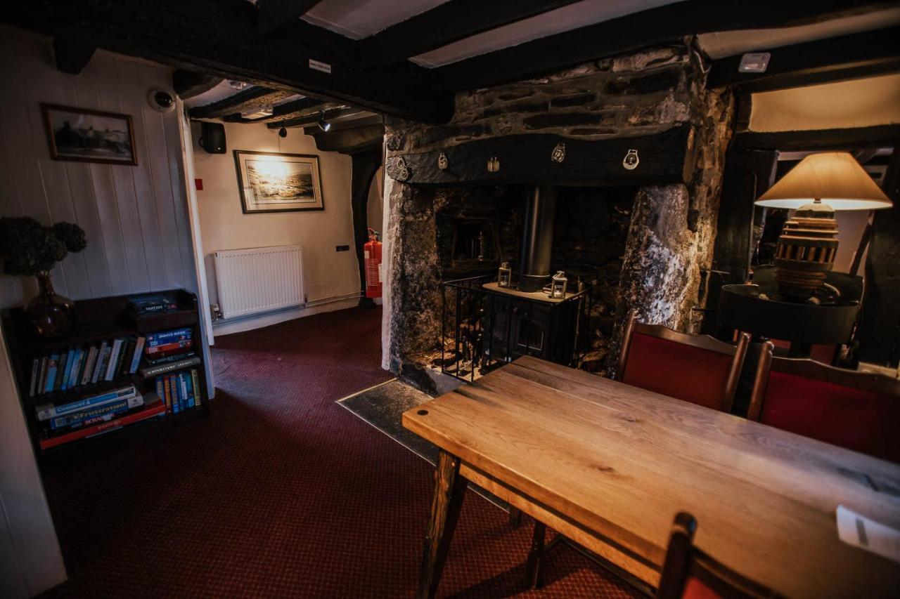 Bearslake Inn Bridestowe Extérieur photo