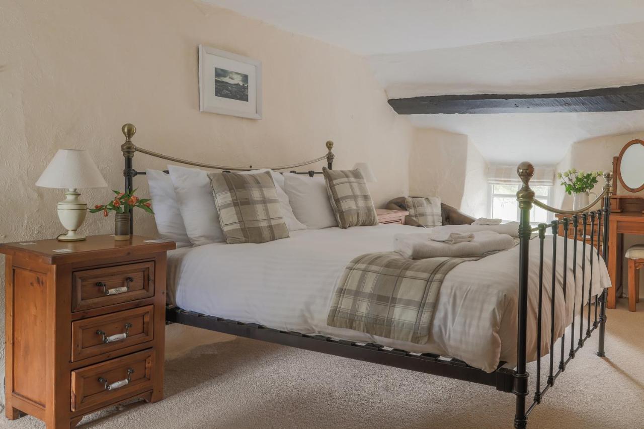 Bearslake Inn Bridestowe Chambre photo