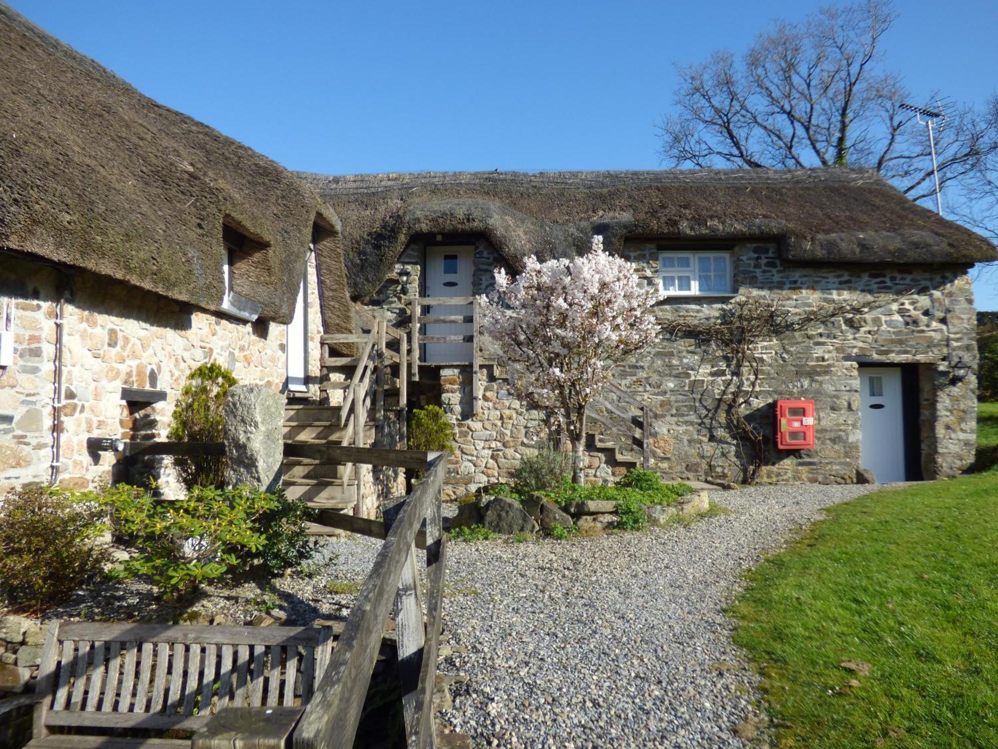 Bearslake Inn Bridestowe Extérieur photo